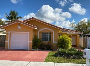 13866 SW 155th Ter, Miami, FL 33177