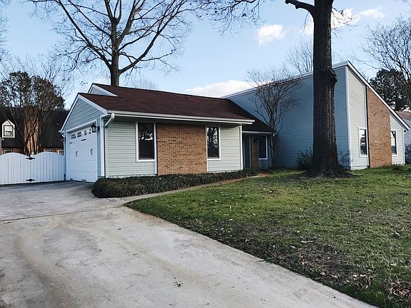 2nd image of 2184 Kenwood Dr