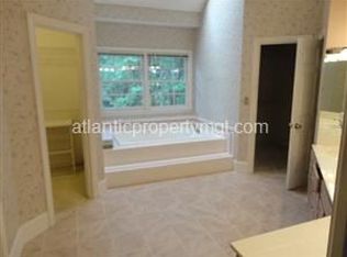 5645 Grove Point Rd, Johns Creek, GA 30022