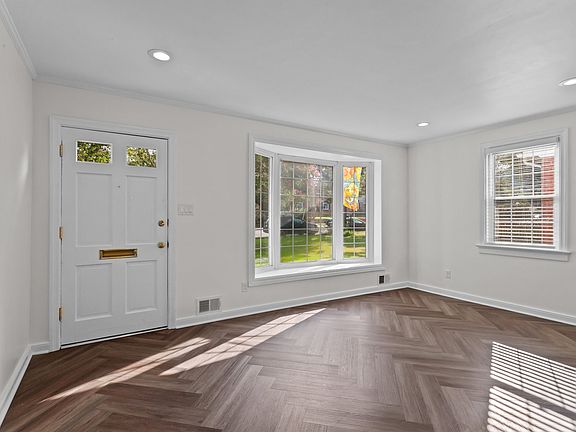 2nd image of 4713 Patterson Ave