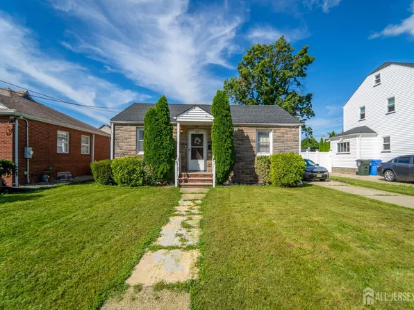 63 Gordon Ave, Fords, NJ 08863