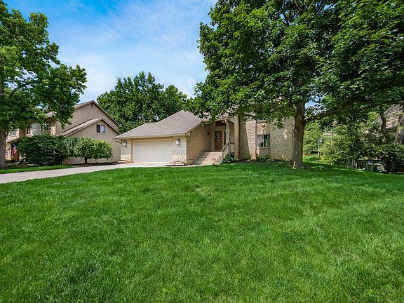 5th image of 5400 Aryshire Dr