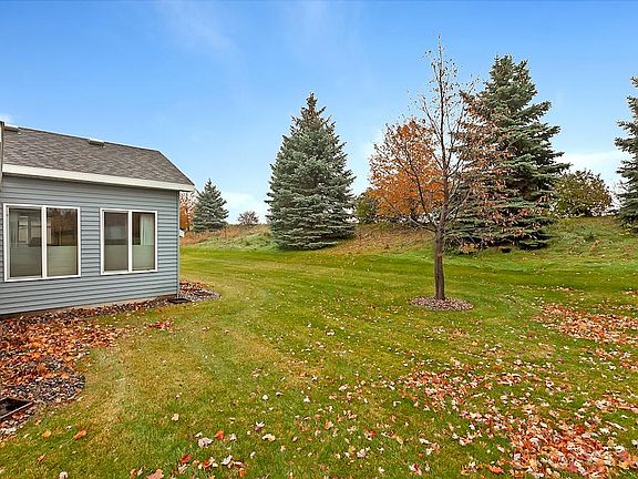 2nd image of 1214 Willow Pond Dr