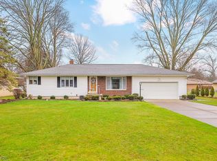39671 Robert Ln, Elyria, OH 44035