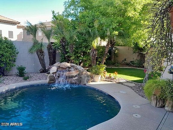 4th image of 2316 W SAX CANYON Lane