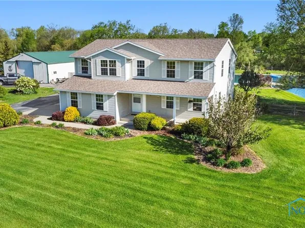 11913 W Michael Dr, Oak Harbor, OH 43449