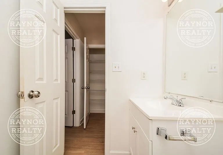 3305 Tarleton E — Photo 15