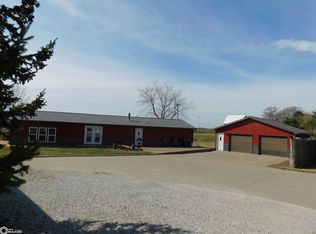 1302 County Line Rd, Monroe, IA 50170