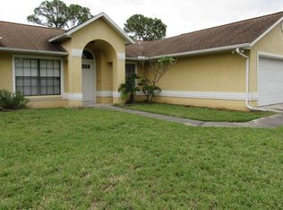 1761 Fairlight St NW, Palm Bay, FL 32907