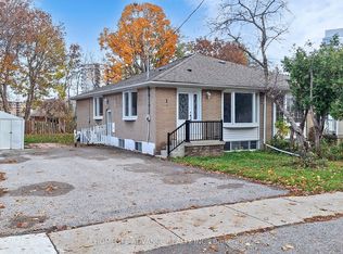 1 Walter Ave, Newmarket, ON