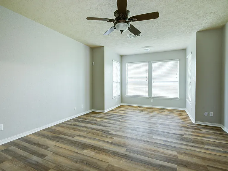 122 Bright Brook Ln — Photo 14