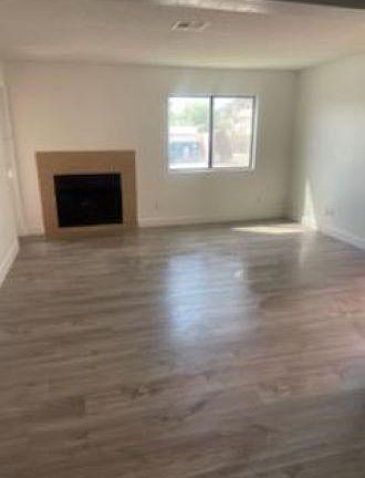 5th image of 1075 E Chandler Blvd Unit 106