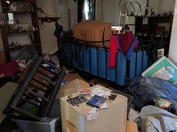 5th image of 614 S Race St