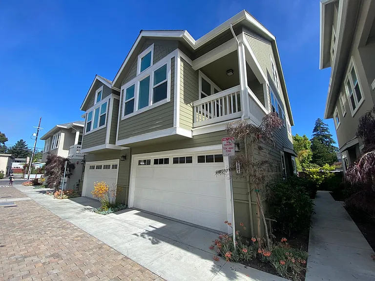Modern, Spacious Townhome Coming Soon in Highly Desirable Seabright Neighborhood — Photo 2