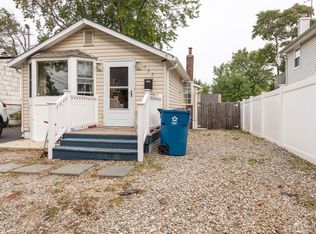 133 Hilltop Blvd, Keyport, NJ 07735