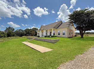 1611 W Fm 696, Lexington, TX 78947