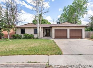 113 Carroll Ave, Cheyenne, WY 82009