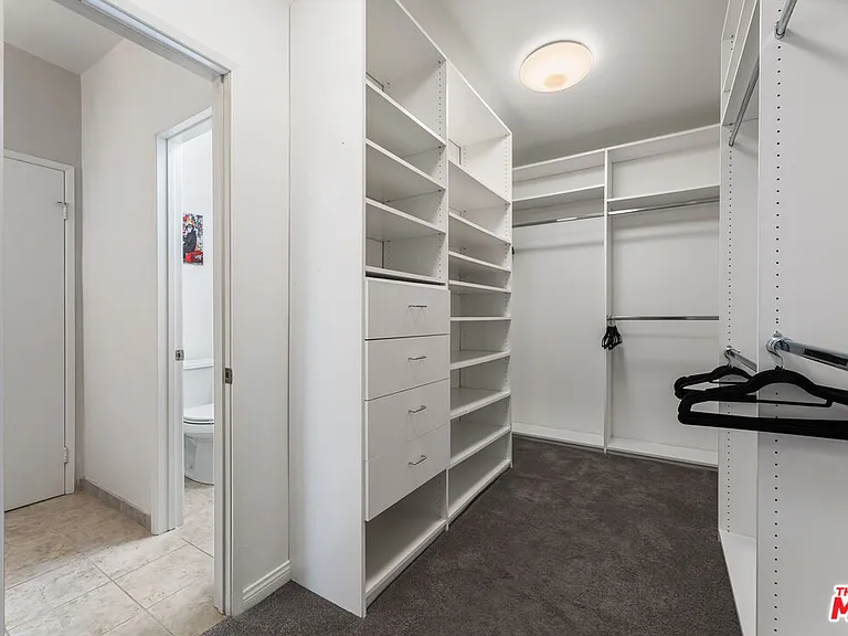 10600 Holman Ave #11 — Photo 45
