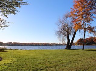 1351 Kirkway Rd, Bloomfield Hills, MI 48302