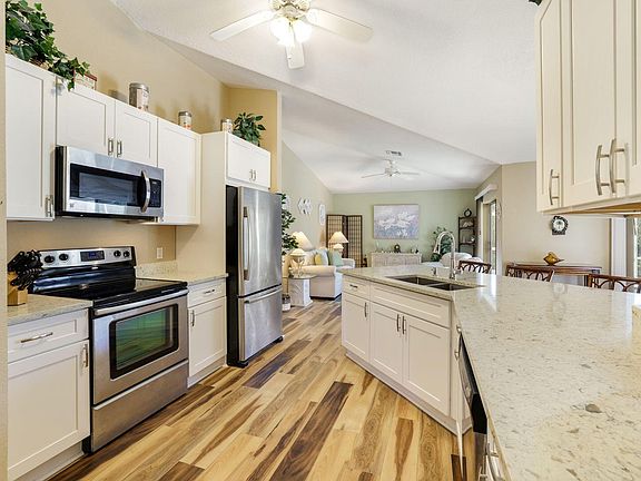 2nd image of 1483 Bermuda Rd