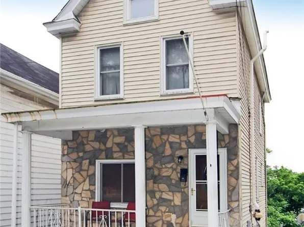 1037 Uvilla St, Pittsburgh, PA 15220