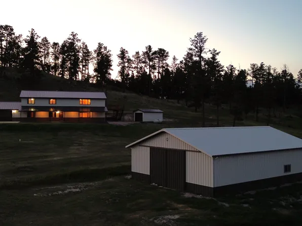 22610 Hazel Ln, Rapid City, SD 57702