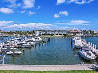429 3rd Ave N, Tierra Verde, FL 33715
