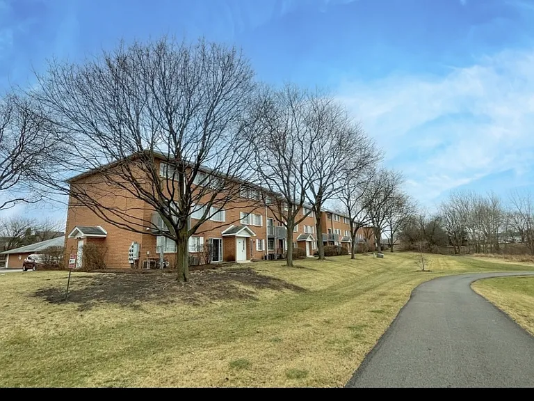 1338 S Lorraine Rd #B — Photo 5