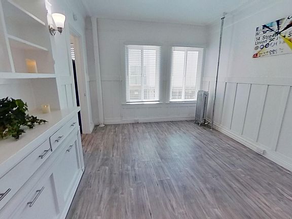4th image of 16 Thornton Ave #206