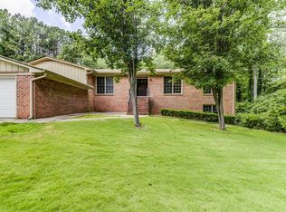 551 Rue Montaigne, Stone Mountain, GA 30083