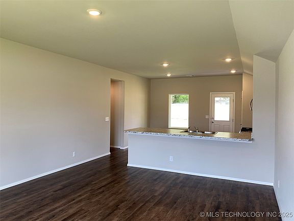 2nd image of 16432 S 85th Ave E
