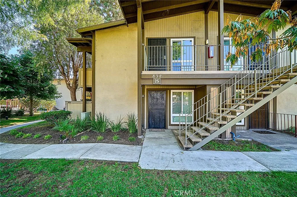 1 bed, 639 sqft, $2,300 — Photo 2
