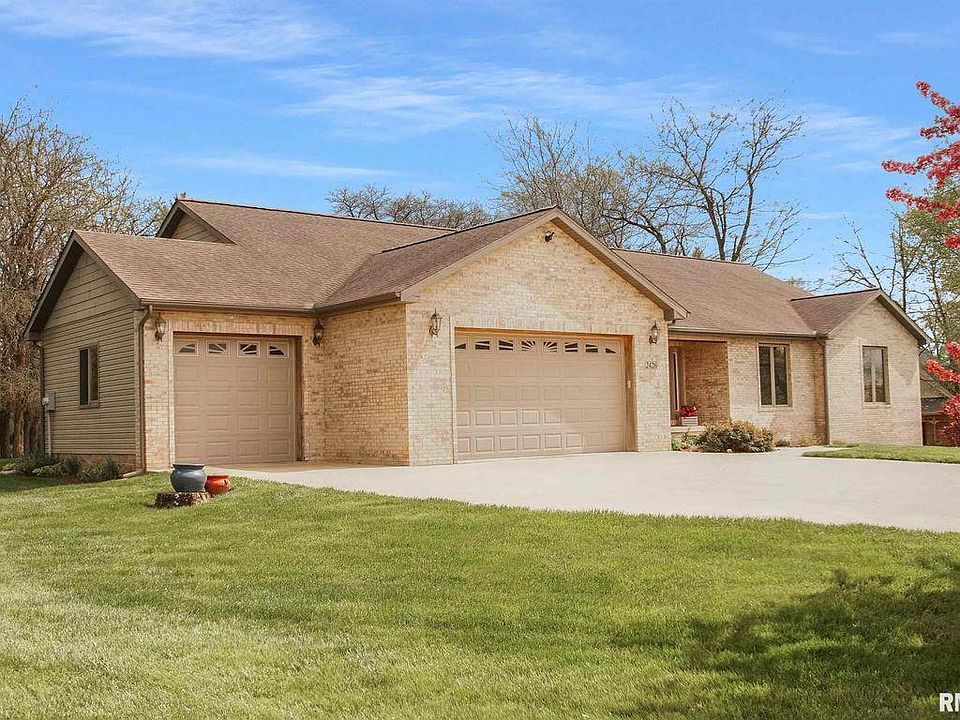1st image of 2426 N Cobble Creek Ct