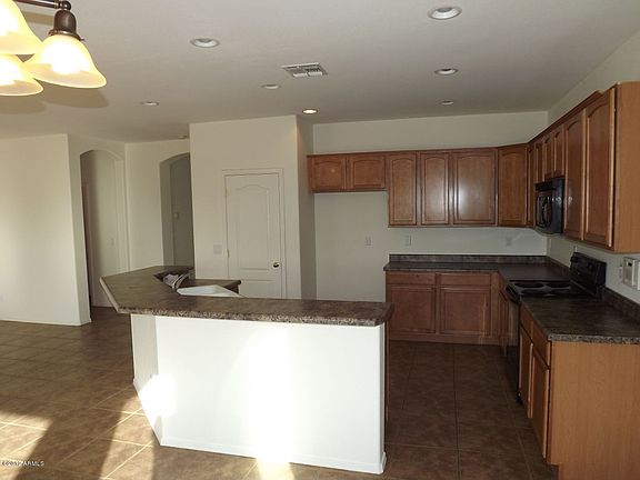 5th image of 22202 N Sunset Dr
