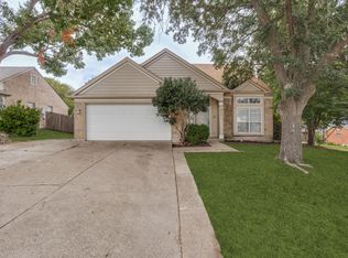 8113 Azzurra Dr, Rowlett, TX 75089