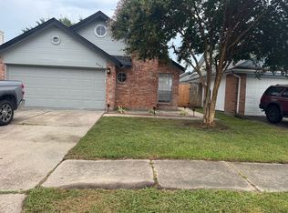 8403 Cienna Dr, Houston, TX 77040