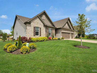 501 Upper Ridgepointe Court, Lake Saint Louis, MO, 63367