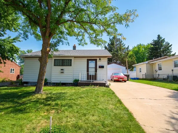 2067 11th Ave, Belle Fourche, SD 57717