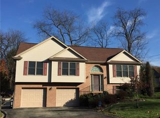 2567 Royal View Dr, Allison Park, PA 15101