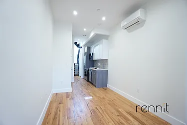 Rented by Rennit Inc.