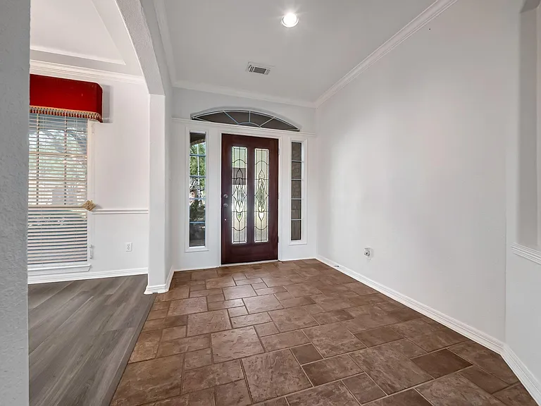 10311 Pitcataway Dr — Photo 3