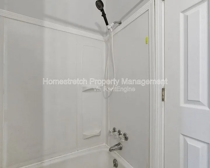 850 Saint Bartholomew Dr — Photo 23