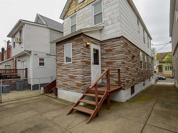 4th image of 11503 Sutter Ave