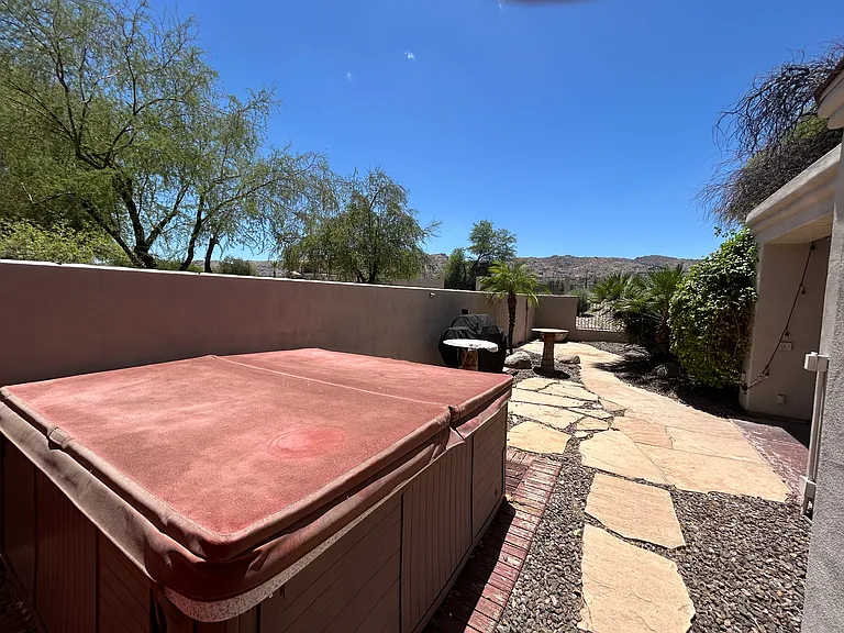 2041 E Fawn Dr — Photo 63
