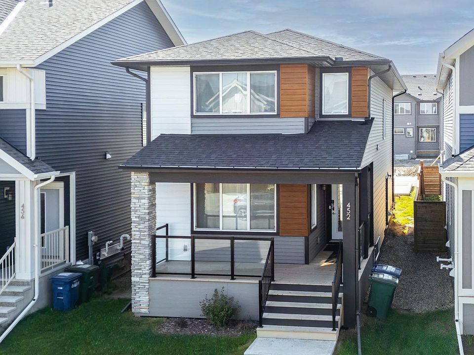 1st image of 452 Creekrun Cres SW