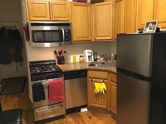 Rented by H F Hewitt Realty | media 66