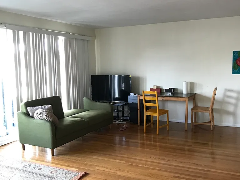 180 Central St #11 — Photo 2