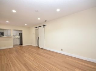 2430 SW 16th St #1, Miami, FL 33145