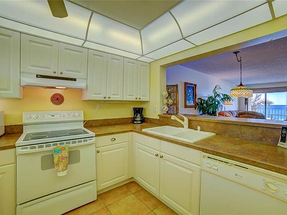 3rd image of 9490 S Ocean Dr APT 315
