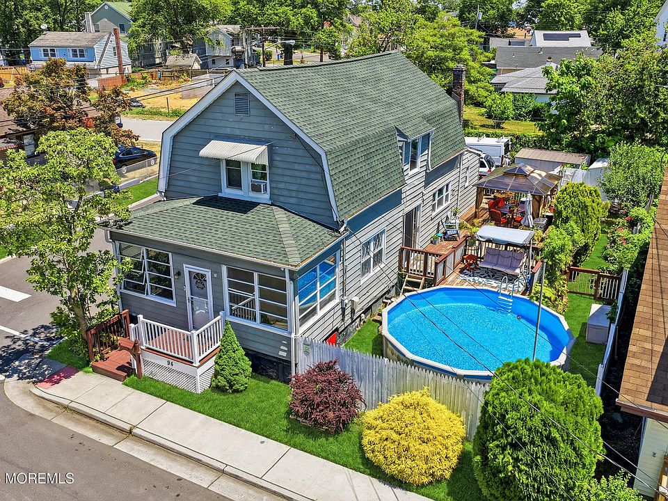 1st image of 94 Forest Avenue
